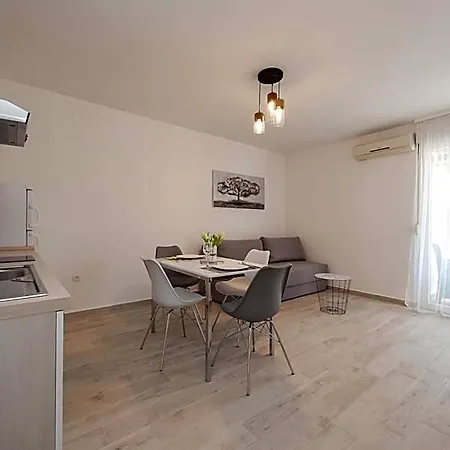 Ane Ξενοδοχείο 3*